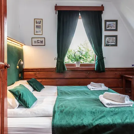 Walczakow -blue Cave Zakopane