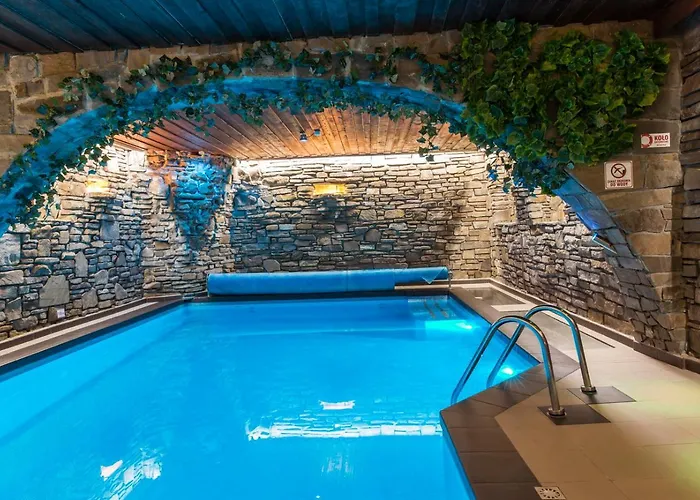 Walczakow -blue Cave Zakopane