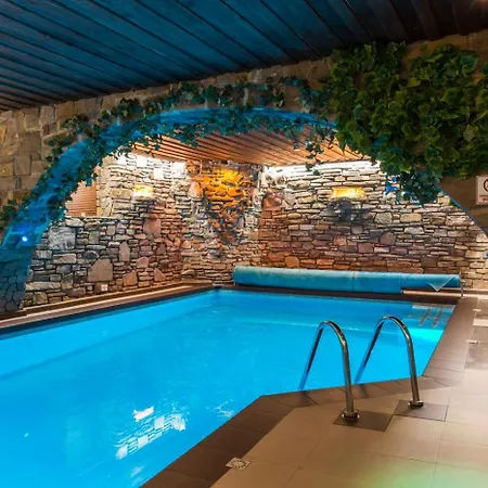 Holiday home Walczakow -blue Cave