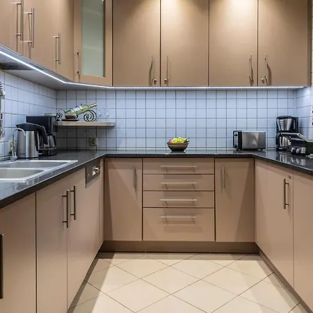 Holiday home Walczakow -blue Cave *