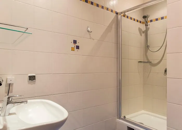 Walczaków -blue Cave