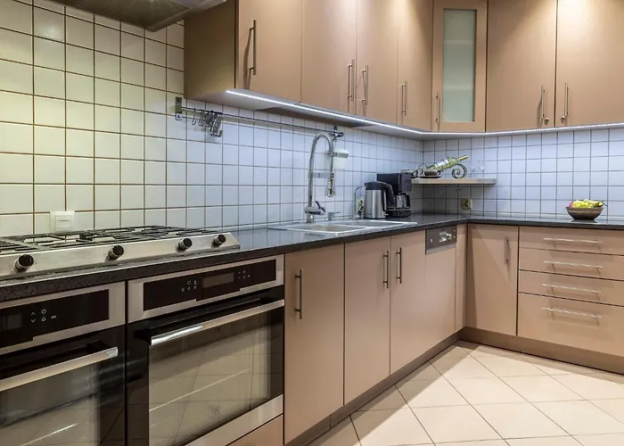 Walczaków -blue Cave